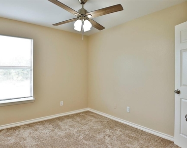 7703 Stanley Court - Photo Thumbnail 21