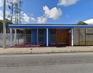 1320 Nw 7th St - Photo Thumbnail 4