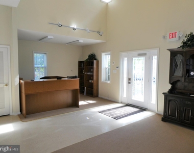 335 Evesham Avenue - Photo Thumbnail 1