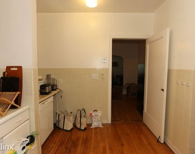 6300 N. Glenwood, Unit 1 - Photo Thumbnail 4