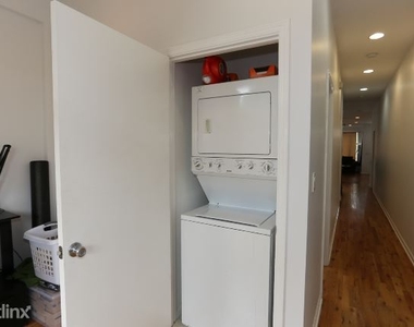 2439 W. Homer, Unit 1 - Photo Thumbnail 18