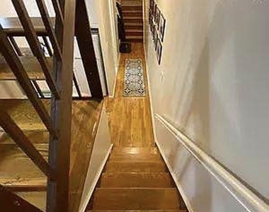 329 East 63rd Street - Photo Thumbnail 10