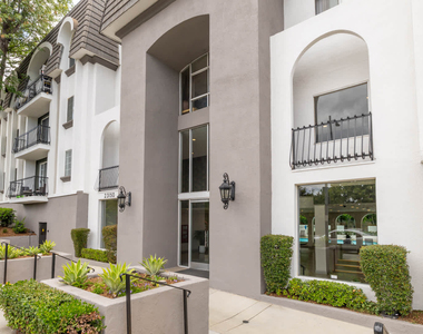 23100 Avenue San Luis - Photo Thumbnail 20