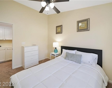 1157 Dusty Creek Street - Photo Thumbnail 15