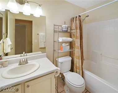 1157 Dusty Creek Street - Photo Thumbnail 14