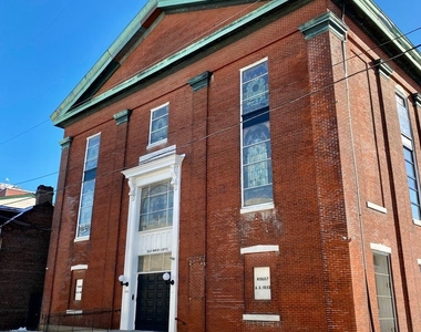 300 Richmond Street - Photo Thumbnail 13