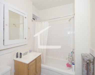 1247 Beacon St Apt 3 - Photo Thumbnail 14