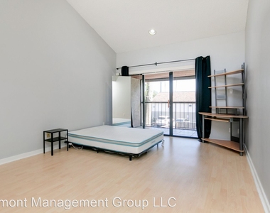 221 Holt Ave - Unit #6 - Photo Thumbnail 18