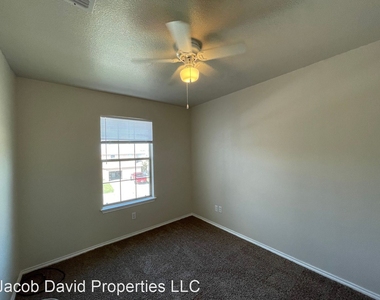 5730 Golf Heights - Photo Thumbnail 13