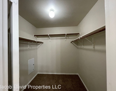 5730 Golf Heights - Photo Thumbnail 10