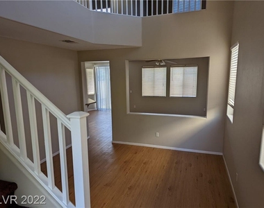 9417 Santana Siesta Avenue - Photo Thumbnail 2