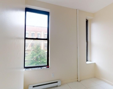 204 West 108th Street - Photo Thumbnail 3