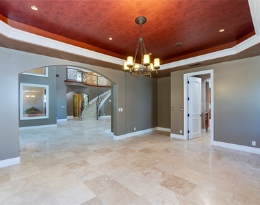 4233 Woodcliff Road - Photo Thumbnail 12