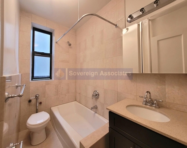 282 Cabrini Boulevard - Photo Thumbnail 6