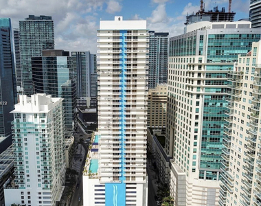 1200 Brickell Bay Dr - Photo Thumbnail 0