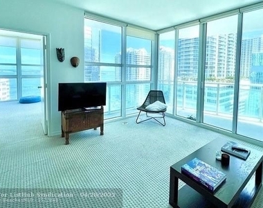 951 Brickell Ave - Photo Thumbnail 0