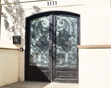 1111 Echo Park Ave - Photo Thumbnail 16