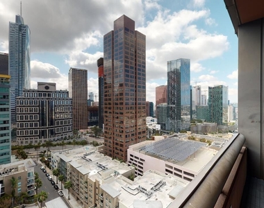 1100 Wilshire Blvd - Photo Thumbnail 4