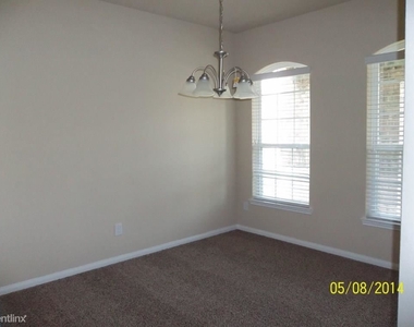 30802 Gardenia Trace Dr - Photo Thumbnail 10