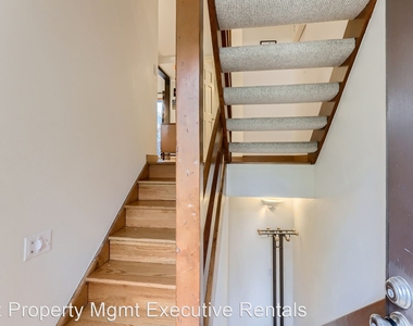 2144 S Walnut St Unit 16 - Photo Thumbnail 4