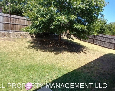 6813 Beechnut Dr - Photo Thumbnail 10