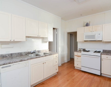 3653 W. Fullerton, Unit 1 - Photo Thumbnail 1