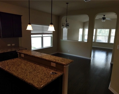 801  Walnut Canyon Blvd - Photo Thumbnail 5