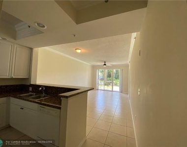 26 Royal Palm Way - Photo Thumbnail 39