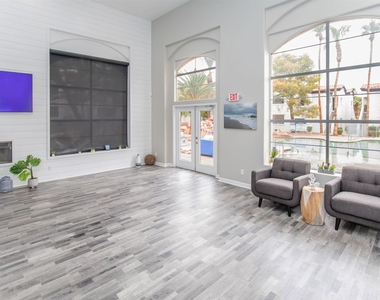 4800 E. Tropicana Ave - Photo Thumbnail 12