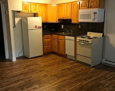 330 Bainbridge St 4 - Photo Thumbnail 0