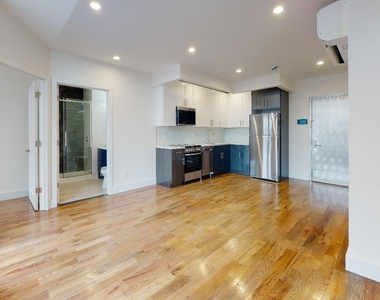 13828 queens blvd - Photo Thumbnail 5