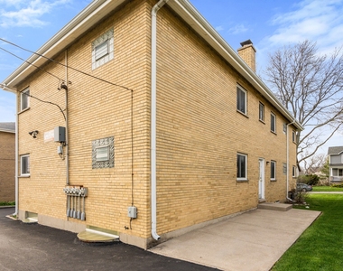 517 Prairie Avenue - Photo Thumbnail 10