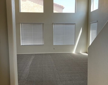 2518 E Indian Wells Pl - Photo Thumbnail 1