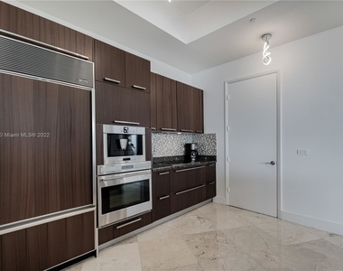 16001 Collins Ave Apt 3803 - Photo Thumbnail 4