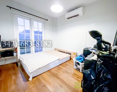 555 Grand Street - Photo Thumbnail 3