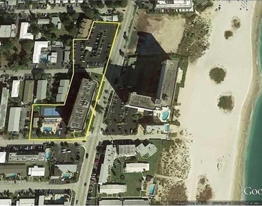 1009 N Ocean Boulevard - Photo Thumbnail 9