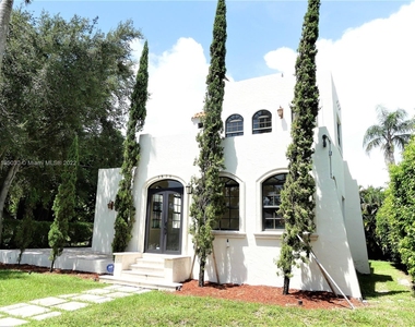 2620 Sw 57th Ave - Photo Thumbnail 0