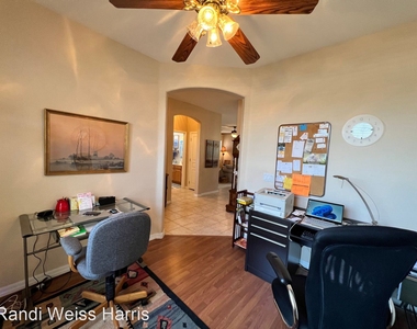 3427 E Waterview Dr - Photo Thumbnail 1