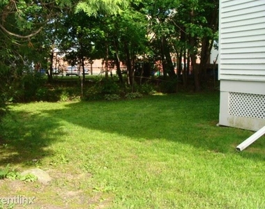 26 Clarendon St Apt 1 - Photo Thumbnail 9