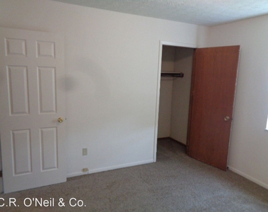 2250 Webster Canyon Court - Photo Thumbnail 14