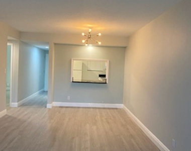8437 Forest Hills Dr #202 - Photo Thumbnail 19
