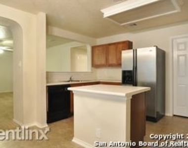 2815 Bandbury Oak - Photo Thumbnail 14