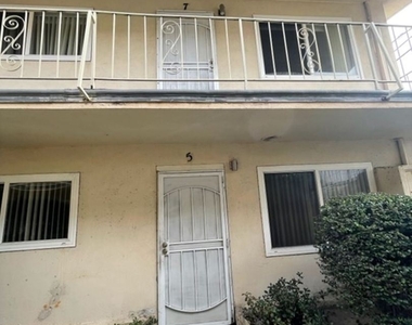 2925 E. Artesia Blvd - Photo Thumbnail 30