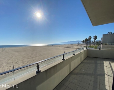 119 Ocean Front Walk - Photo Thumbnail 29