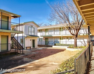 5425 Gaston Ave Apt 202 - Photo Thumbnail 8