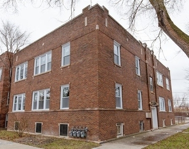 3905 W Shakespeare Avenue - Photo Thumbnail 0