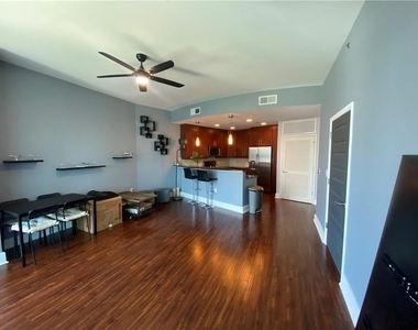 1080 Peachtree Street Ne # 1913 - Photo Thumbnail 1