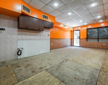 228 Willow Ave - Photo Thumbnail 1