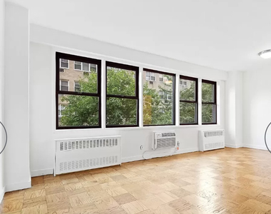 236 East 36th Street - Photo Thumbnail 1