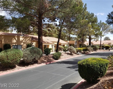 2851 South Valley View Boulevard - Photo Thumbnail 29